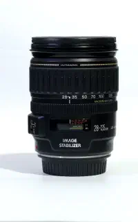 CANON ZOOM EF28-135 F 3.5-5.6 USM MACRO FULL FRAME