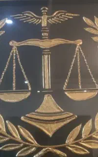 وکیل پایه یک دادگستری