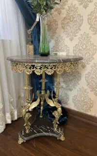 میز بُرنز