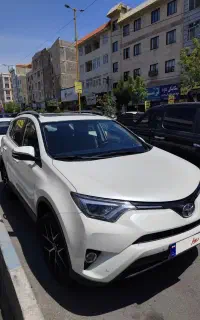 تویوتا rav4 فول عمان ۲۰۱۷