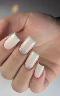 خدمات تخصصی ناخن