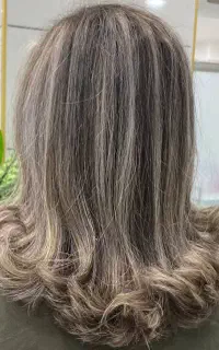 آموزش زیبایی و زیبایی را به زیبا رویان هدیه میدهیم