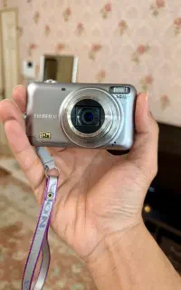 دوربین عکاسی و فیلم برداری Fujifilm