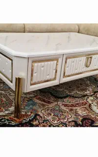 میز وسط بزرگ