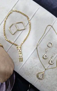 فروش ۸۰ گرم طلا ۲۰۰ بالا تابلو
