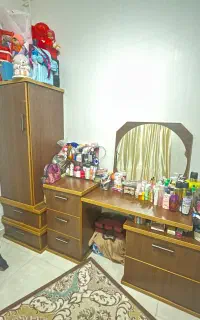 سرویس خواب وست آرایشی وکشو وکمد اضافه