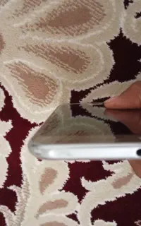 گوشی سامسونگ و وسایلی