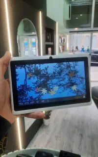 تبلت  ۷ اینچ سالم