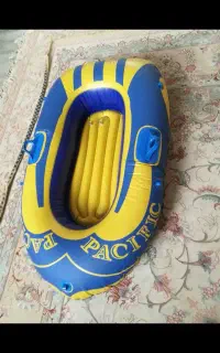 قایق بادی بچگانه