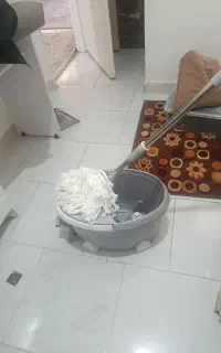 تی کش چرخشی با پنج عدد سطل اشغال