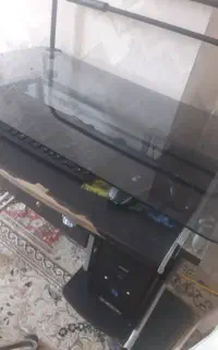 میز کامپیوتر وارداتی