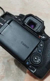 دوربین کنون d80 خانگی