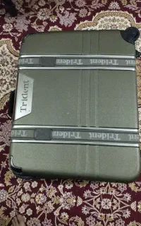 چمدان مسافرتی