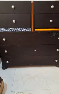 سه عدد دراور کشودار مقاوم با آینه قدی