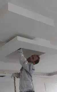گچکاری لکه گیری  و نقاشی  بازسازی کلی