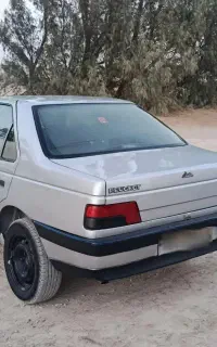 پژو 405