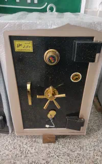 زومکن خور قلاب دار ارتفاع ۹۰ عرض. ۶۰/۶۰
