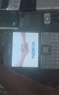 گوشی سری قدیم موجوده
