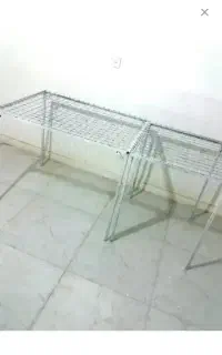 دو تا تخت آهنی
