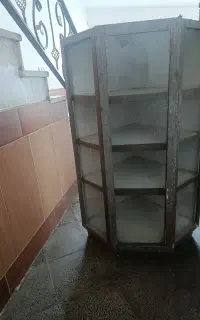 کابینت فلز سه کنج