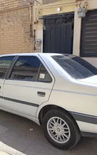 پژو 405