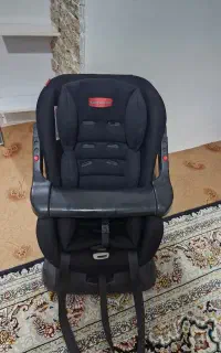 صندلی ماشین کودک