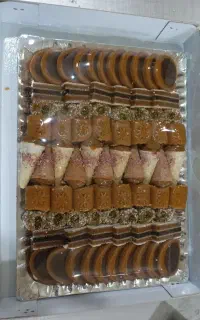 حلوای مراسم وخرمای مراسم