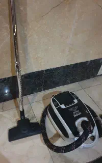 جاروبرقی ژانومه