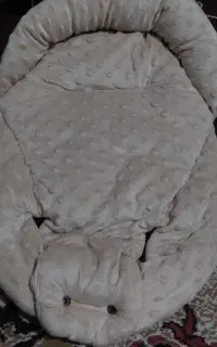 بالشت نوزادی