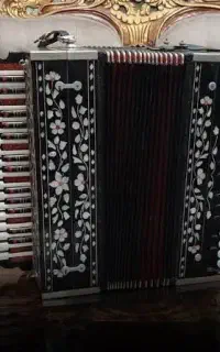 گروه موسیقی (آذری ، فارسی)