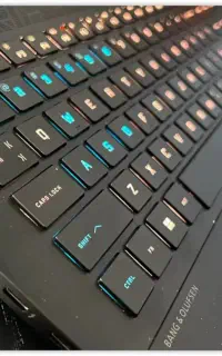 خدا HP OMEN i7 13700HX 64GB 5600 1TB RTX4070 240HZ
