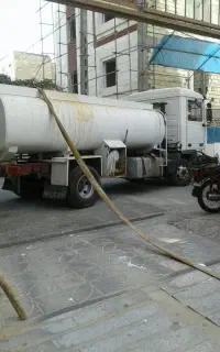 تخلیه چاه و لوله بازکنی شبانه روزی تضمینی فوری