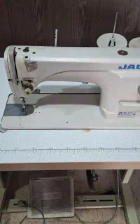 دو عدد چرخ راسه دینام سرخود و دینام بزرگ