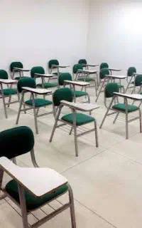 مشاوره تخصصی دکتر اختیاری