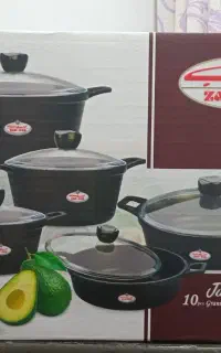 یک دست ظروف 10پارچه جولینا مارک زر ساب پلمب