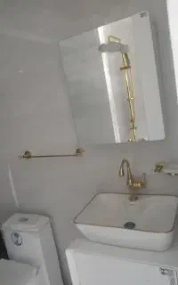 لوله کشی آب و فاضلاب و خرده کاری، نصب شیرالات