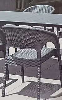 صندلی ومیز حصیری و ساده  محکم پلاستیکی