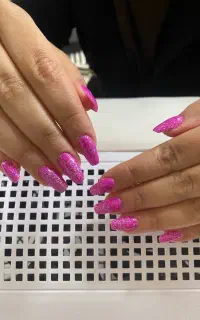 کاشت ناخن۳۷۰ترمیم۲۹۰ژلیش۲۰۰