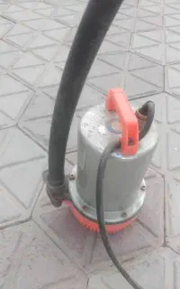 پمپ آب کفکش ۱۲ولت
