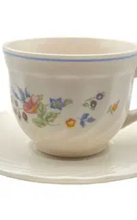 فنجان و زیرفنجانی آرکوپال فرانسه اصل