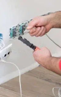 اجرای تاسیسات برق ساختمان و برق