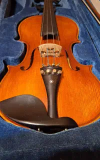 ویلون دست ساز .ساخت انگلیس. امضا دار کلیمنز 1of1