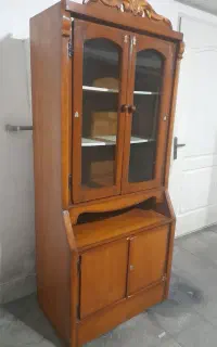 کمد اسباب بازی و کتاب خانه