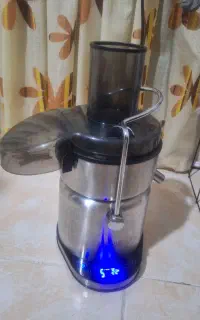 آبمیوه گیر قدرتی