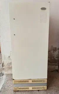 یخچال قدیمی