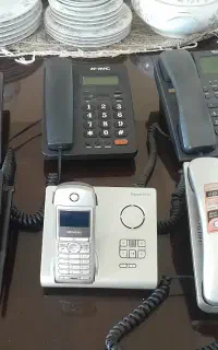 تعدادی تلفن منزل