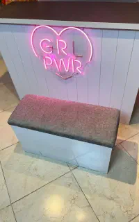 میز و نیمکت