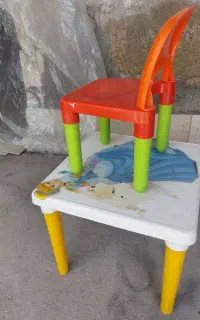 میز و صندلی بچه