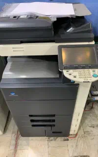 کونیکا رنگی 452 لیزری