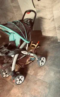 کالسکه کودک و نوزاد